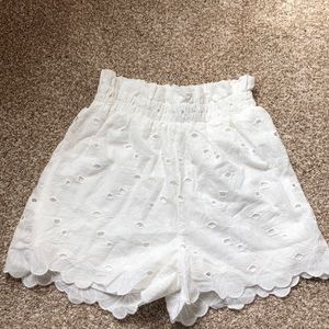 High waisted lace paper bag shorts